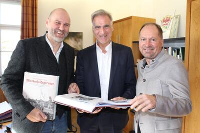 Bild vergr&ouml;&szlig;ern: 20241105 Landkreis-Chroni Glasl Stetter